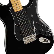 Load image into Gallery viewer, Classic Vibe '70s Stratocaster HSS lönngreppbräda svart