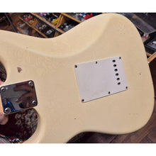 Ladda upp bild till gallerivisning, Stratocaster 1963 Olympic White Refin