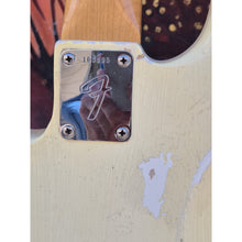 Load image into Gallery viewer, Precision Bass 1965 Olympic White
