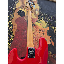 Ladda upp bild till gallerivisning, American Jazz Bass Hot Rod Red 2001