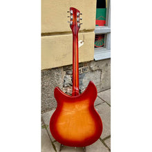 Ladda upp bild till gallerivisning, Rickenbacker - 330 Fireglo 1980 - Musik Utan Gränser