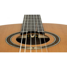 Ladda upp bild till gallerivisning, Ortega - RE159RWSN Slim neck 4/4 med mik - Musik Utan Gränser