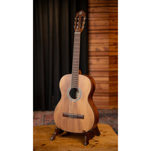 Load image into Gallery viewer, Ortega - R23RO Short Scale Slim Neck Thermo - Musik Utan Gränser