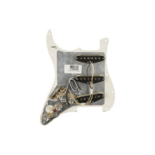 Ladda upp bild till gallerivisning, Fender - Pre-Wired Strat Pickguard Original '57/'62 SSS Parchment - Musik Utan Gränser