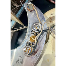Load image into Gallery viewer, Precision Bass 1965 Olympic White