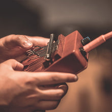 Ladda upp bild till gallerivisning, Meinl Sonic Energy - KA9P-AB Kalimba Medium med mik - Musik Utan Gränser