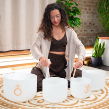 Load image into Gallery viewer, CSBSETOM4 Om Crystal Singing Bowl Set 4 pcs