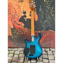Ladda upp bild till gallerivisning, Ernie Ball Music Man - Luke 4 Blue Diesel - Musik Utan Gränser