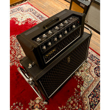 Ladda upp bild till gallerivisning, Conqueror Amp Head & 2×12 Cabinet 1967