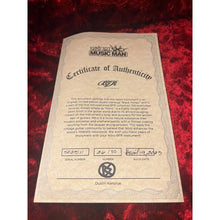 Ladda upp bild till gallerivisning, Ernie Ball Music Man - Dustin Kensrue BFR Black Honey - Musik Utan Gränser