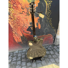 Load image into Gallery viewer, Gran Majesto Stop Tailpiece Catalina Green