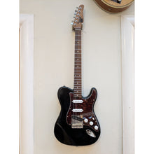 Load image into Gallery viewer, The Crow