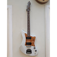 Load image into Gallery viewer, The Lynx