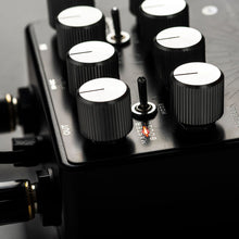 Load image into Gallery viewer, DSM & Humboldt - Silver Linings Drive/Preamp - Musik Utan Gränser