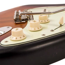 Load image into Gallery viewer, Vintage - Icon V6 Distressed Sunburst - Musik Utan Gränser