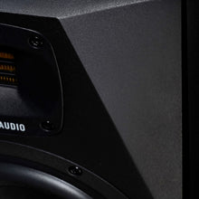 Ladda upp bild till gallerivisning, A7V