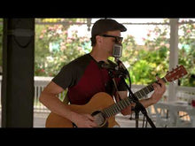 Ladda och spela upp video i Gallerivisaren, LN1263 Column Array PA System