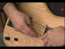 Ladda och spela upp video i Gallerivisaren, GWB1005-NTF Natural Flat Gary Willis