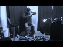 Load and play video in Gallery viewer, CR4-CO-AS El-Cello Amber Stained 4-strängad