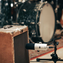 Ladda upp bild till gallerivisning, Universal Audio - SD-1 Dynamisk mikrofon - Musik Utan Gränser