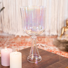 Load image into Gallery viewer, Meinl Sonic Energy - Crystal Singing Chalice Crown Chakra 18cm B3 - Musik Utan Gränser