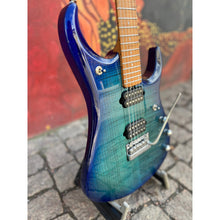 Load image into Gallery viewer, Ernie Ball Music Man - JP15 Cerulean Paradise Flame - Musik Utan Gränser
