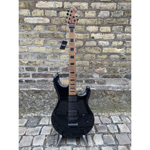Ladda upp bild till gallerivisning, Ernie Ball Music Man - LUKE III BFR Floyd Rose Classic Black Sparkle - Musik Utan Gränser