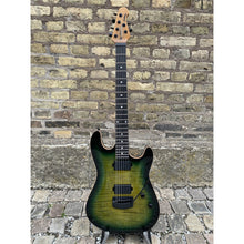 Load image into Gallery viewer, Ernie Ball Music Man - Sabre Gator Burst - Musik Utan Gränser
