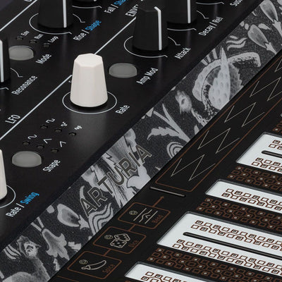 MicroFreak Algorithmic Synthesizer