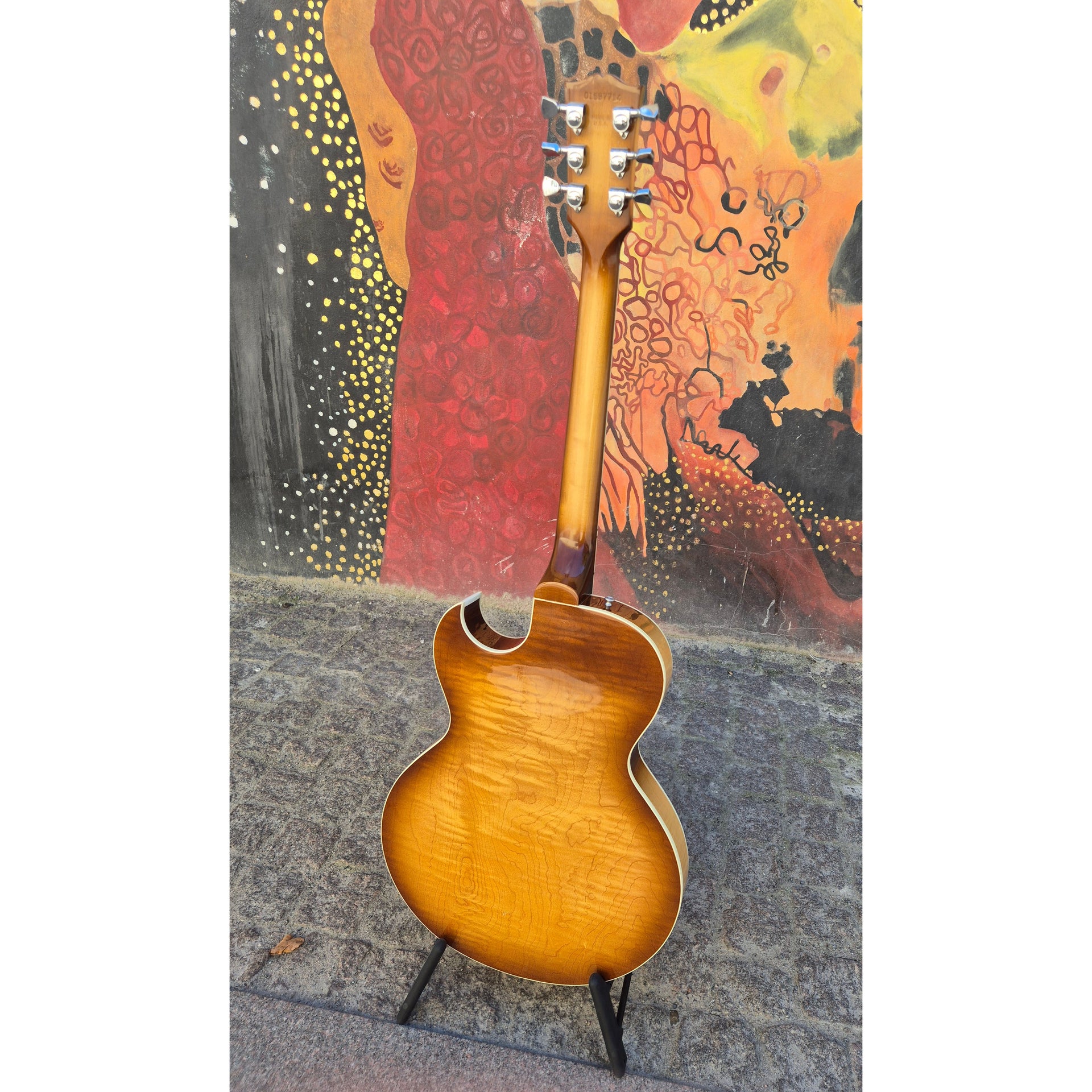 ES-137 Light Burst