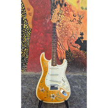 Ladda upp bild till gallerivisning, Stratocaster -67 "Kurbits"
