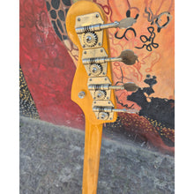 Ladda upp bild till gallerivisning, Precision Bass 1965 Olympic White
