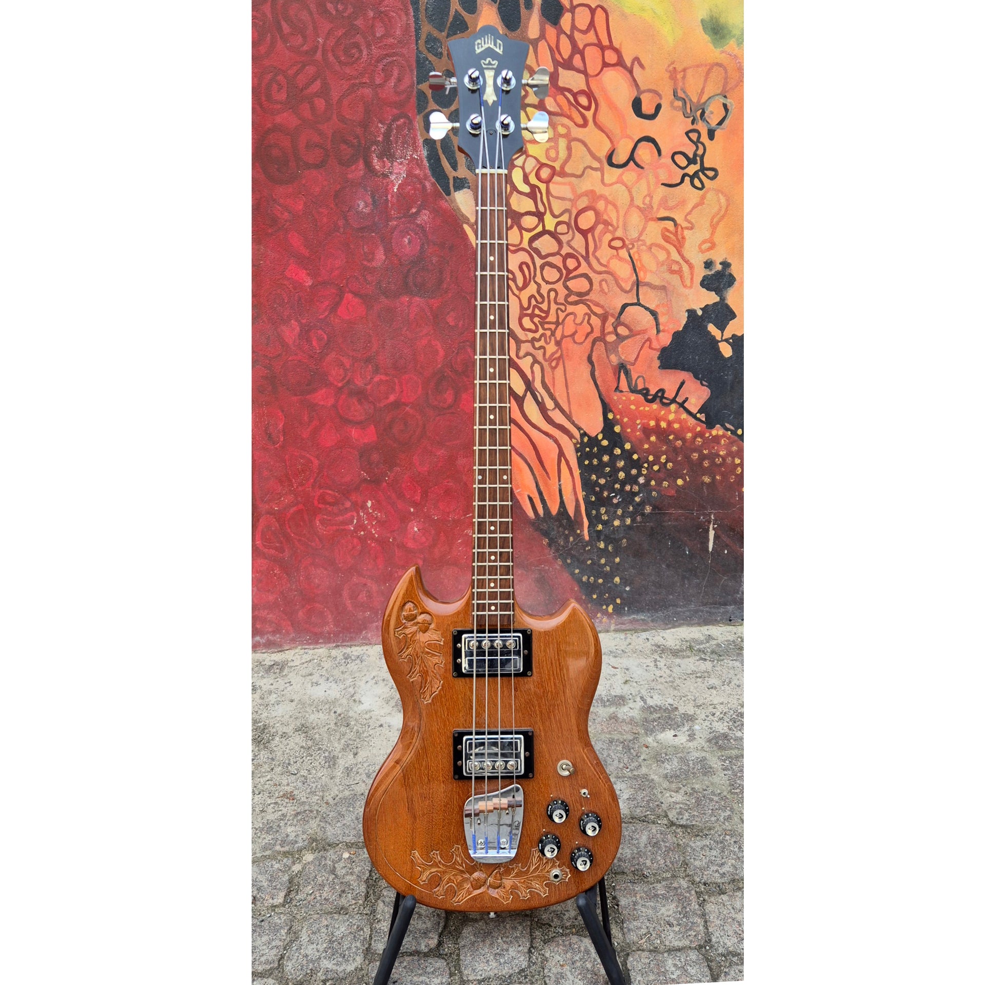 JS-II Jetstar Carved Oak Leaf