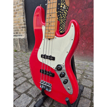 Ladda upp bild till gallerivisning, American Jazz Bass Hot Rod Red 2001
