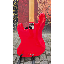 Ladda upp bild till gallerivisning, American Jazz Bass Hot Rod Red 2001
