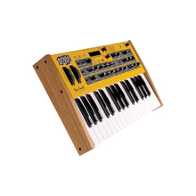 Ladda upp bild till gallerivisning, Mopho
