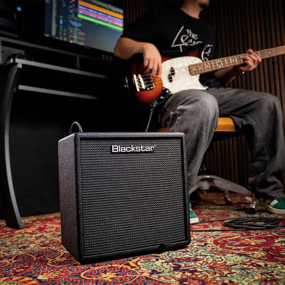 Debut Bass 25 25W basförstärkare
