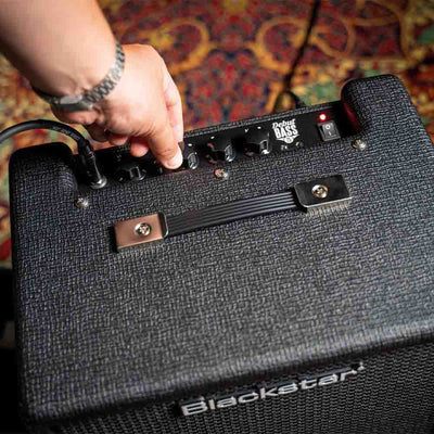 Debut Bass 25 25W basförstärkare