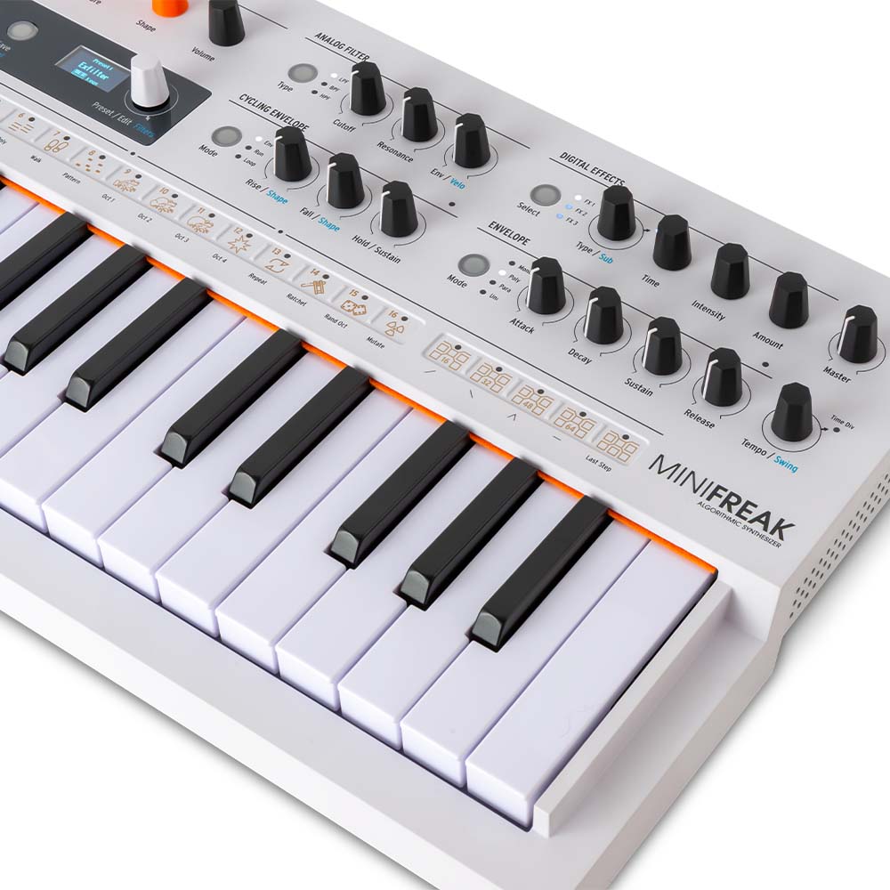 MiniFreak Vocoder Edition