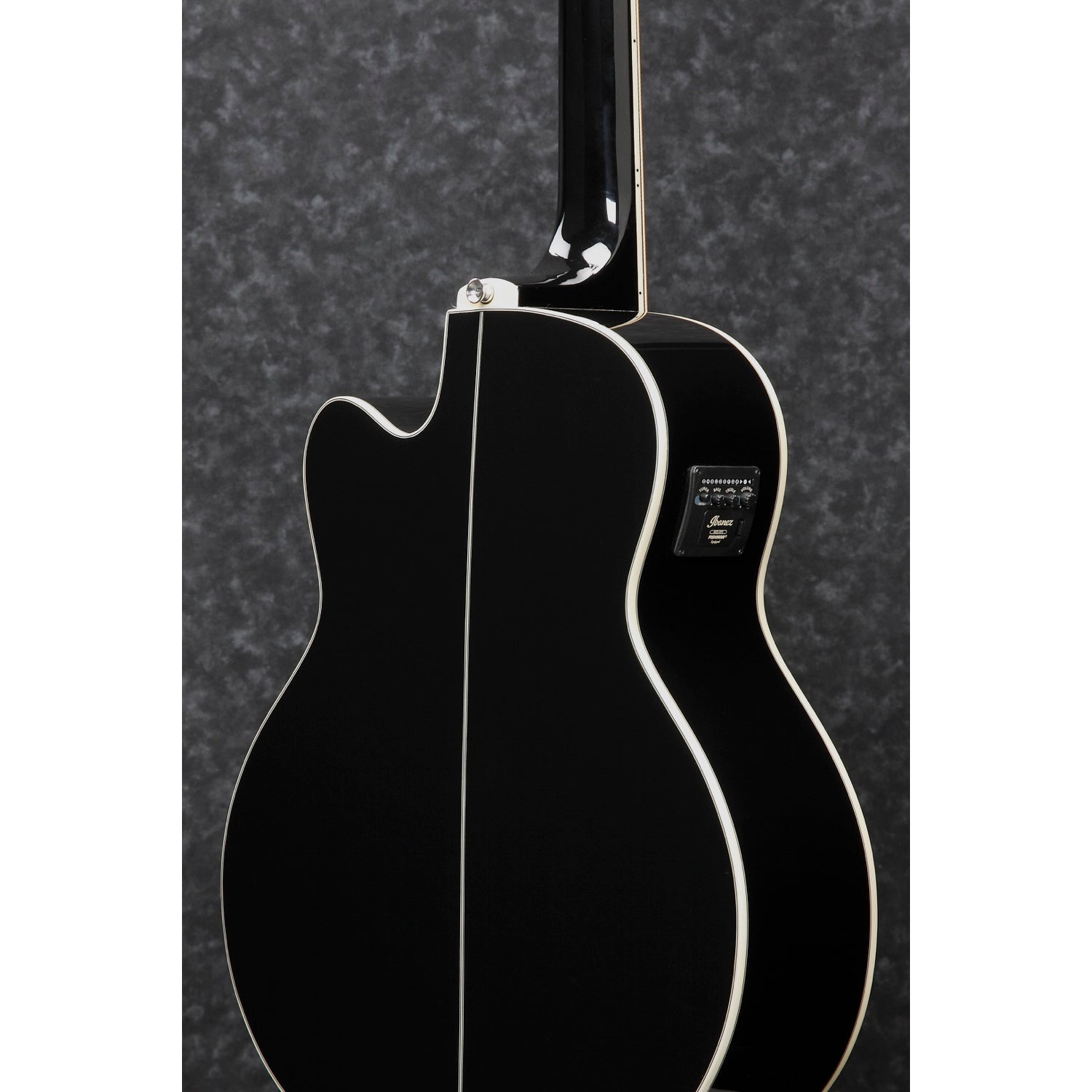 Ibanez - AEB8E-BK - Musik Utan Gränser 