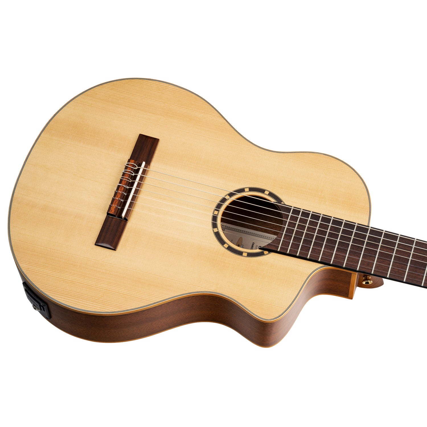 Ortega - RCE133-7 Klassisk gitarr med mik 4/4 7-strängad - Musik Utan Gränser 