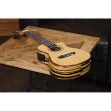 Load image into Gallery viewer, BYWSM-U Concert ukulele med mik o bag
