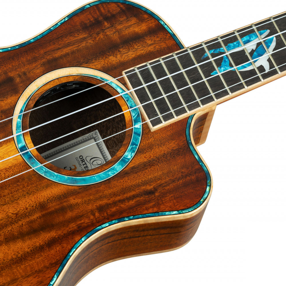 Ortega - RUHZ30TH-BW Tenor m/mik 30th Anniversary Blue Whale - Musik Utan Gränser 