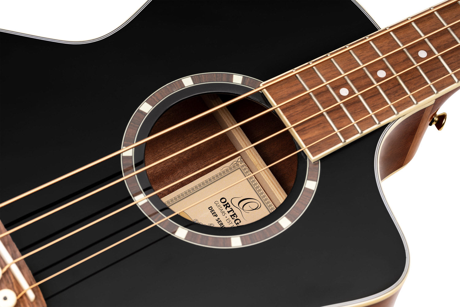 D8CE-4