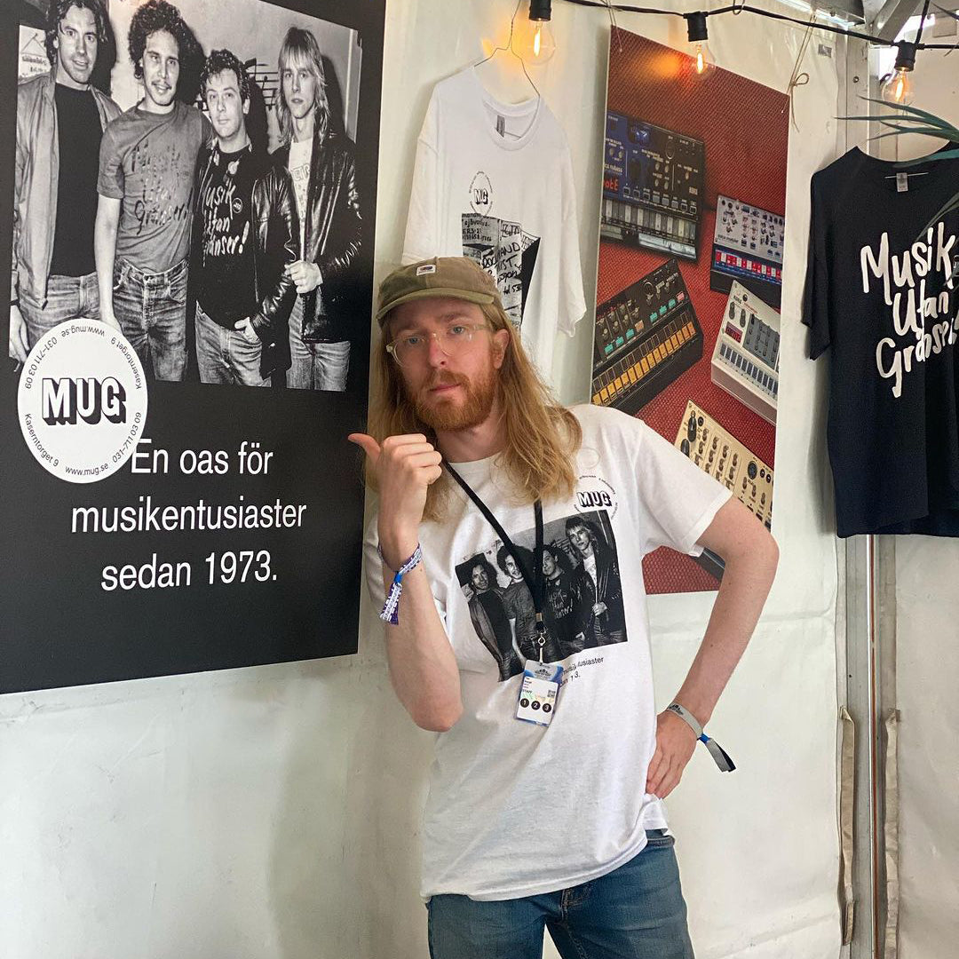 Musik Utan Gränser - T-shirt 50-årsjubileum - MUG Staff - Musik Utan Gränser 