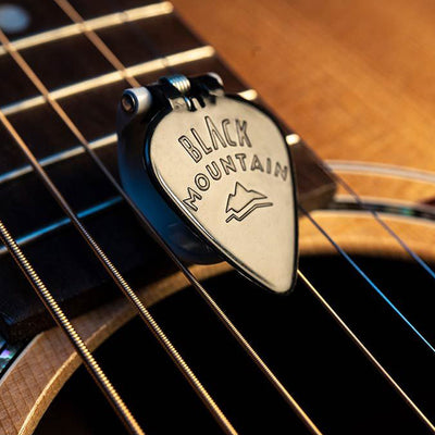 Black Mountain - Spring Action Thumb Pick Medium Extra Tight Spring - Musik Utan Gränser 