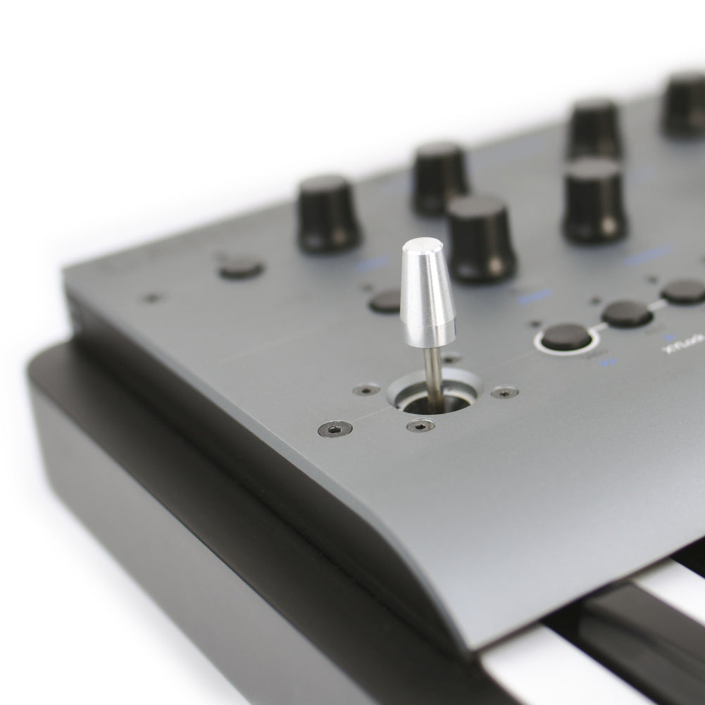 Modal Electronics - Carbon8 - Musik Utan Gränser 