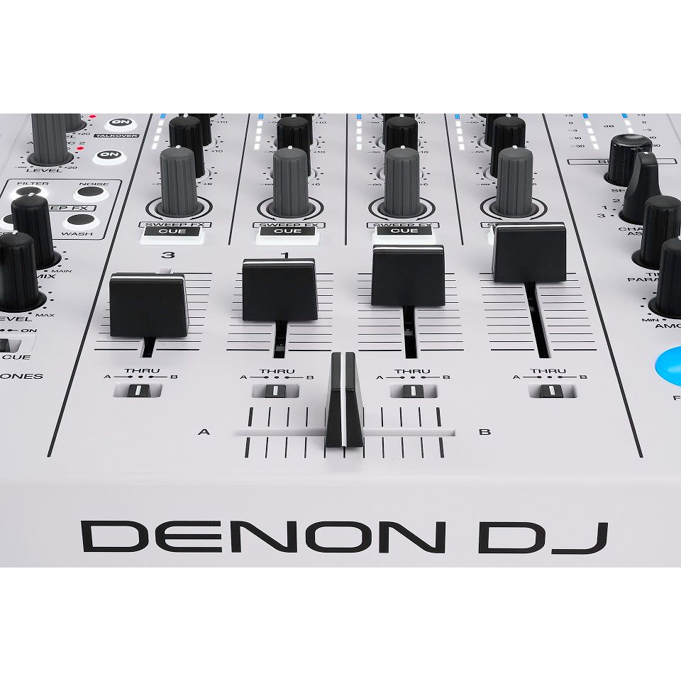 DJ SC LIVE 4 White