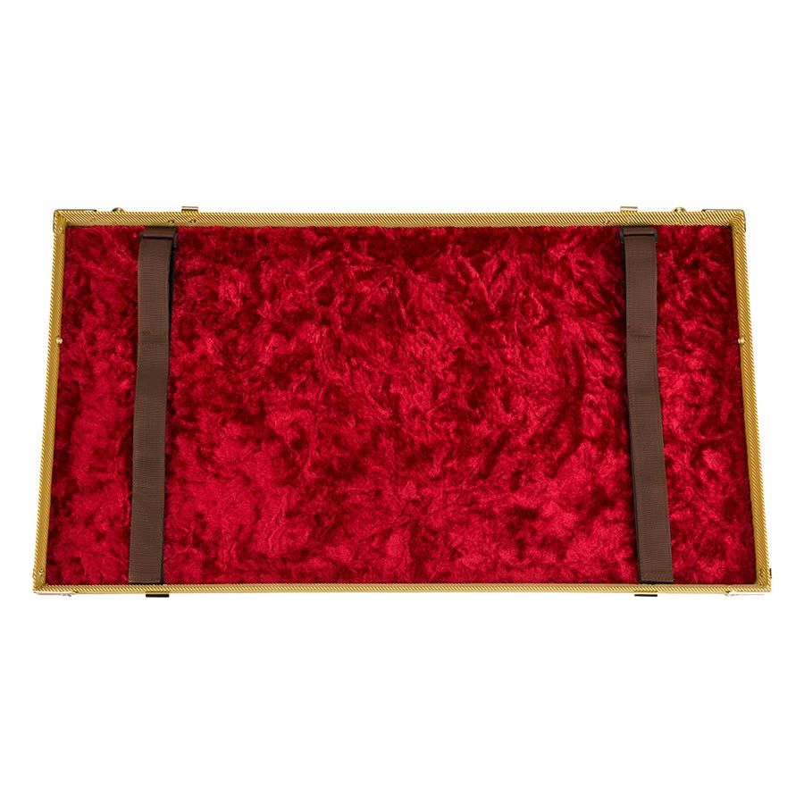 Pedalboard case with tweed covering