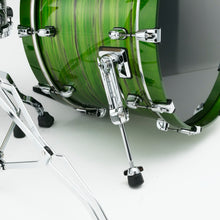 Load image into Gallery viewer, WBS32RZS-LSO Starclassic Walnut/Birch 3-shellkit lackerade i Lacquer Shamrock Oyster finish
